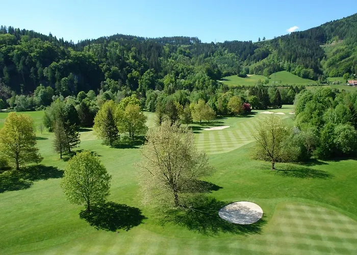 فندق Murhof فروهينليتين